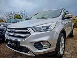 Grigio Usata 2018 Ford Kuga Titanium SUV | 12.999 € (Buon prezzo)
