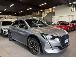 Grigio Usata 2020 Peugeot 208 GT-line Due volumi | 13.900 € (Buon prezzo)