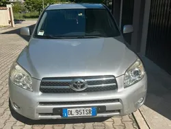 Usata 2008 Toyota RAV4 SUV | 5000 € (Buon prezzo)
