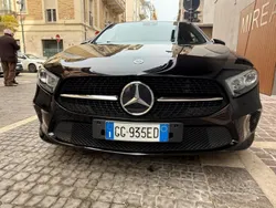 Nero Usata 2021 Mercedes A180 Tre volumi | 24.999 € (Buon prezzo)