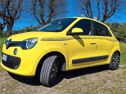 Giallo Usata 2015 Renault Twingo Due volumi | 9500 € (Buon prezzo)