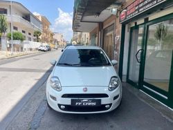 Bianco Usata 2015 Fiat Punto Lounge Due volumi | 6490 € (Buon prezzo)