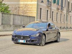 Blu passione metallizzato Usata 2020 Maserati Ghibli GranLusso Tre volumi | 50.000 € (Buon prezzo)