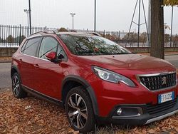 Rosso Usata 2019 Peugeot 2008 SUV | 12.490 €