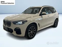 Bianco pastello Usata 2019 BMW X5 M Sport SUV | 43.500 € (Ottimo prezzo)