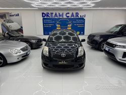 Nero Usata 2008 Toyota Yaris Tre volumi | 3900 € (Buon prezzo)