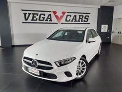 Bianco Usata 2020 Mercedes A160 Sport Due volumi | 27.900 € (Buon prezzo)