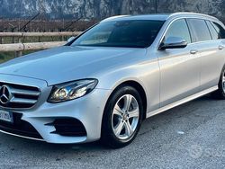 Grigio Usata 2017 Mercedes E220 AMG Station wagon | 13.900 € (Ottimo prezzo)