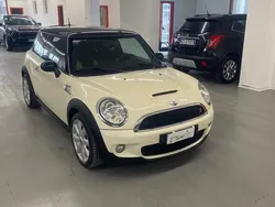 Beige Usata 2007 Mini Cooper S Due volumi | 5000 € (Ottimo prezzo)