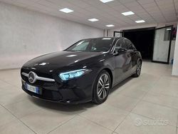Nero Usata 2021 Mercedes A180 Tre volumi | 23.900 € (Buon prezzo)