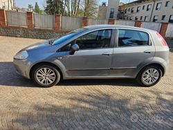 Usata 2008 Fiat Grande Punto Due volumi | 2500 € (Buon prezzo)