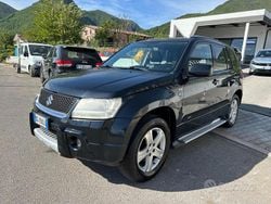 Giallo Usata 2007 Suzuki Grand Vitara SUV | 2500 € (Buon prezzo)