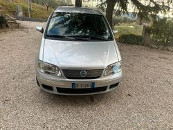 Usata 2006 Fiat Idea Monovolume | 2700 € (Buon prezzo)