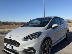 Usata 2019 Ford Fiesta ST Tre volumi | 15.000 € (Ottimo prezzo)