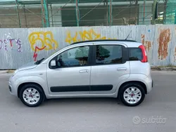 Usata 2017 Fiat Panda Lounge Due volumi | 6850 € (Ottimo prezzo)