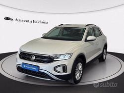 Ascot grey Usata 2023 VW T-Roc Life SUV | 22.500 € (Buon prezzo)
