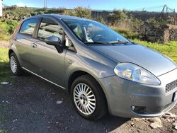 Grigio Usata 2008 Fiat Grande Punto Due volumi | 3790 € (Buon prezzo)