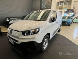 Bianco Nuova 2025 Fiat Doblò Monovolume | 19.990 €