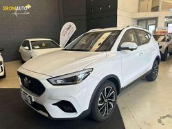 Bianco Usata 2024 MG ZS Luxury Tre volumi | 15.800 € (Buon prezzo)