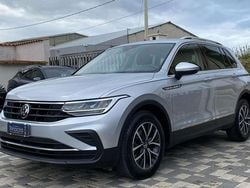 Argento Usata 2022 VW Tiguan Life SUV | 24.500 € (Super prezzo)
