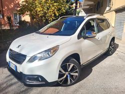 Bianco Usata 2014 Peugeot 2008 SUV | 9300 € (Buon prezzo)