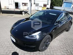 Nero Usata 2019 Tesla Model 3 Standard Range Tre volumi | 18.500 € (Buon prezzo)