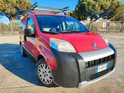 Rosso Usata 2015 Fiat Fiorino Monovolume | 5999 € (Buon prezzo)