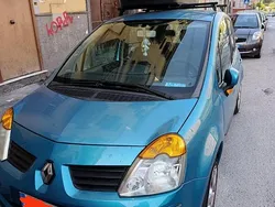 Usata 2004 Renault Modus Monovolume | 2000 €