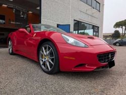 Rosso Usata 2012 Ferrari California Cabrio | 119.000 € (Molto cara)
