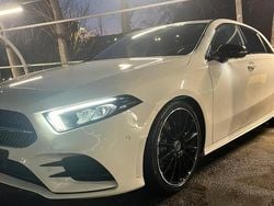 Bianco Usata 2019 Mercedes A250 Due volumi | 28.100 € (Buon prezzo)