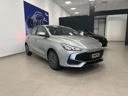 Argento Nuova 2025 MG MG3 Due volumi | 15.900 € (Buon prezzo)