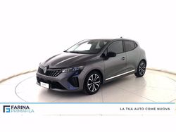 Grigio scisto Usata 2024 Renault Clio V Techno Due volumi | 14.000 € (Buon prezzo)