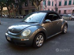 Grigio(met.) Usata 2006 VW Beetle Cabrio | 3400 €