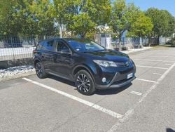 Usata 2014 Toyota RAV4 Active SUV | 10.800 € (Buon prezzo)