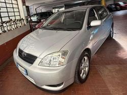 Grigio Usata 2002 Toyota Corolla | 3350 € (Buon prezzo)