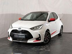 Bianco Usata 2021 Toyota Yaris Hybrid Lounge Due volumi | 20.800 € (Molto cara)
