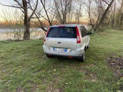 Usata 2010 Ford Fusion Monovolume | 3700 € (Cara)