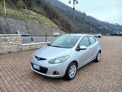 Grigio Usata 2008 Mazda 2 Tre volumi | 2300 € (Buon prezzo)