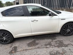 Bianco Usata 2015 Alfa Romeo Giulietta Due volumi | 9000 € (Buon prezzo)