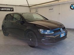Nero Usata 2015 VW Golf Trendline Tre volumi | 11.300 € (Buon prezzo)