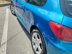 Blu Usata 2001 Peugeot 307 | 1780 € (Buon prezzo)