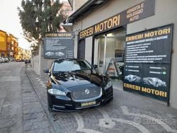 Nero Usata 2010 Jaguar XJ Premium Luxury Tre volumi | 8990 € (Cara)