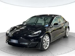 Nero Usata 2019 Tesla Model 3 Long Range Tre volumi | 27.900 € (Buon prezzo)