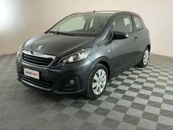 Nero Usata 2018 Peugeot 108 Active Due volumi | 8299 € (Buon prezzo)