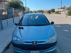Usata 2002 Peugeot 206 Due volumi | 1000 €