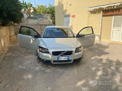 Bianco Usata 2009 Volvo C30 Due volumi | 5600 € (Molto cara)