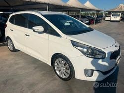 Bianco Usata 2013 Kia Carens Monovolume | 6300 € (Cara)