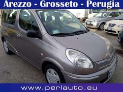 Grigio Usata 2005 Toyota Yaris Verso Sol Monovolume | 4400 € (Buon prezzo)