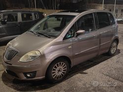 Usata 2008 Lancia Musa Monovolume | 3000 € (Buon prezzo)