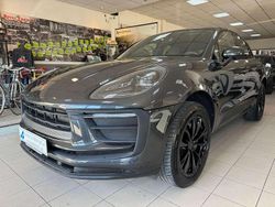 Grigio Usata 2021 Porsche Macan SUV | 59.000 € (Buon prezzo)